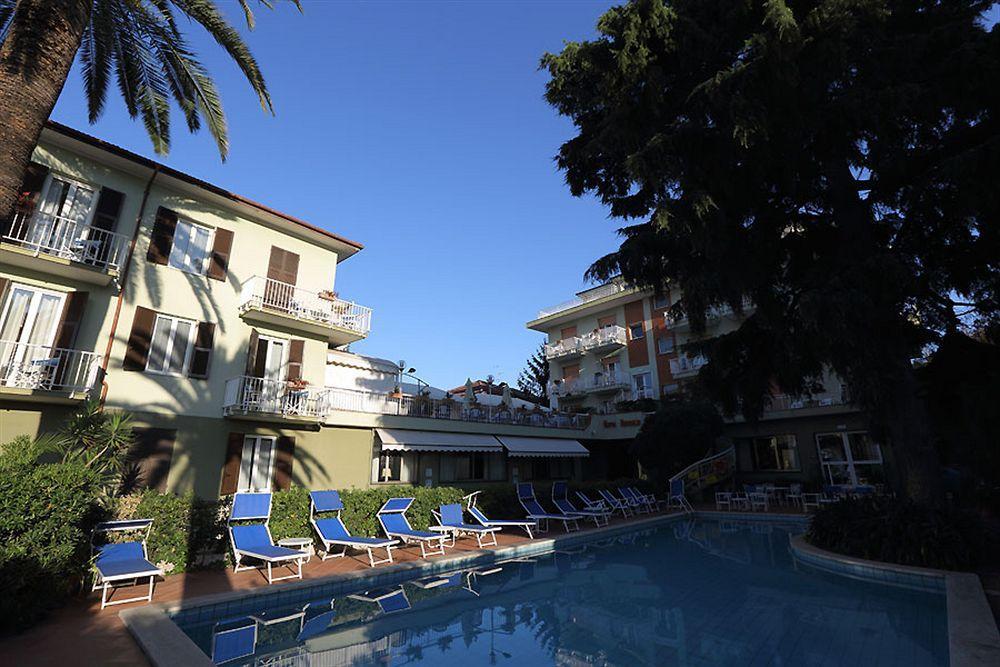 Bergamo Mare Mhotelsgroup 3* San Bartolomeo Al Mare
