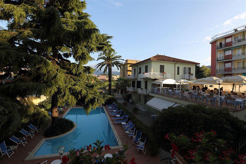 Bergamo Mare Mhotelsgroup San Bartolomeo Al Mare